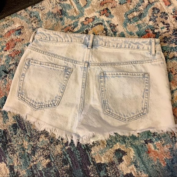 PacSun Shorts - Picture 2 of 4